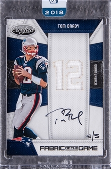 2010 Panini Certified "Fabrics of the Game" #84 Tom Brady Signed Patch Card (#2/5) - Panini Encased
